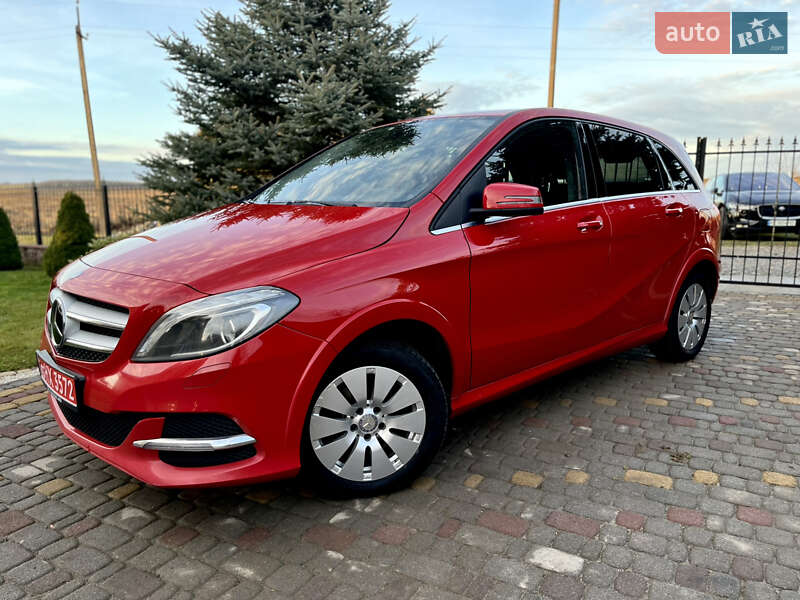 Хэтчбек Mercedes-Benz B-Class 2016 в Дрогобыче