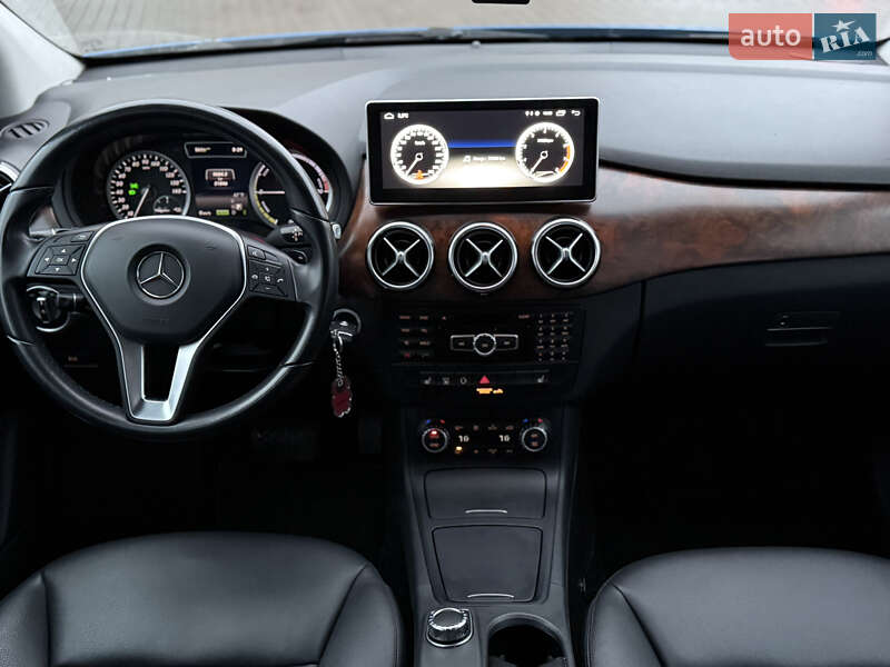 Хэтчбек Mercedes-Benz B-Class 2014 в Виннице