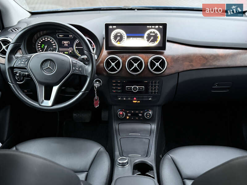 Хэтчбек Mercedes-Benz B-Class 2014 в Виннице
