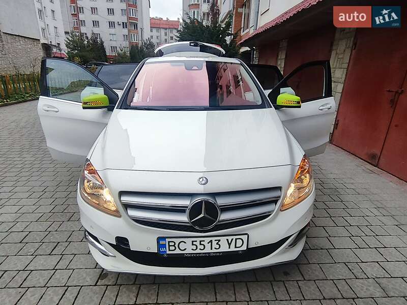 Хетчбек Mercedes-Benz B-Class 2016 в Львові