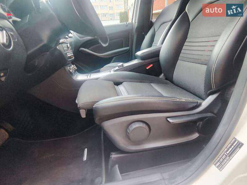 Хетчбек Mercedes-Benz B-Class 2016 в Львові