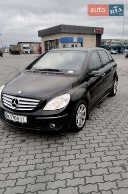 Хэтчбек Mercedes-Benz B-Class 2008 в Сарнах