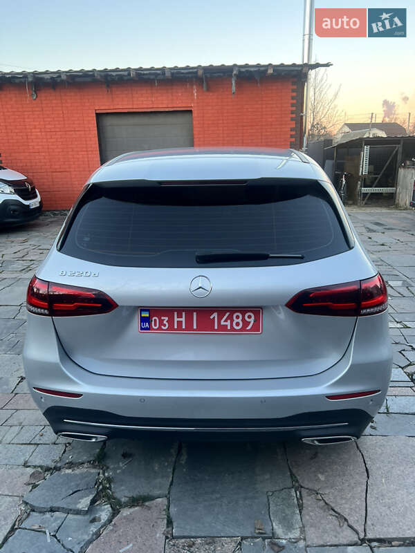 Хэтчбек Mercedes-Benz B-Class 2019 в Коростене