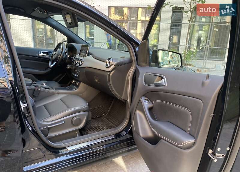 Хетчбек Mercedes-Benz B-Class 2015 в Києві