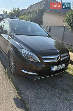 Хэтчбек Mercedes-Benz B-Class 2016 в Ужгороде