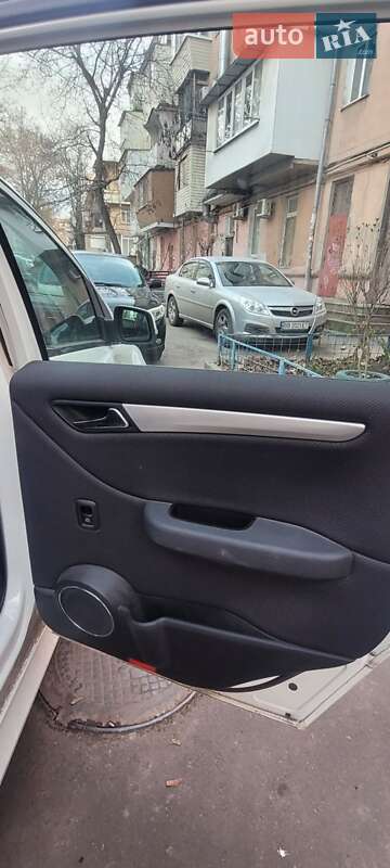 Хетчбек Mercedes-Benz B-Class 2011 в Чорноморську