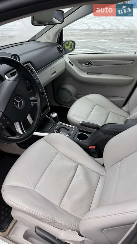 Хэтчбек Mercedes-Benz B-Class 2006 в Киеве фото 16 Хэтчбек Mercedes-Benz B-Class 2006 в Киеве