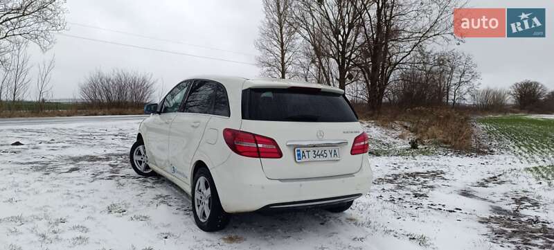 Хетчбек Mercedes-Benz B-Class 2015 в Львові
