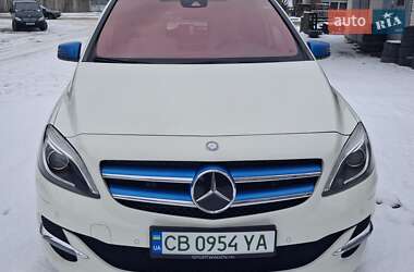 Хэтчбек Mercedes-Benz B-Class 2015 в Нежине