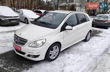 Хэтчбек Mercedes-Benz B-Class 2011 в Киеве