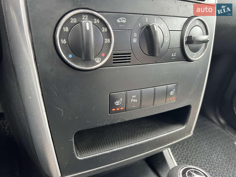 Хэтчбек Mercedes-Benz B-Class 2010 в Николаеве фото 14 Хэтчбек Mercedes-Benz B-Class 2010 в Николаеве