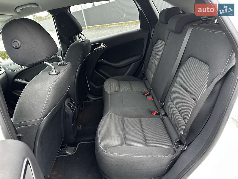 Хетчбек Mercedes-Benz B-Class 2017 в Львові