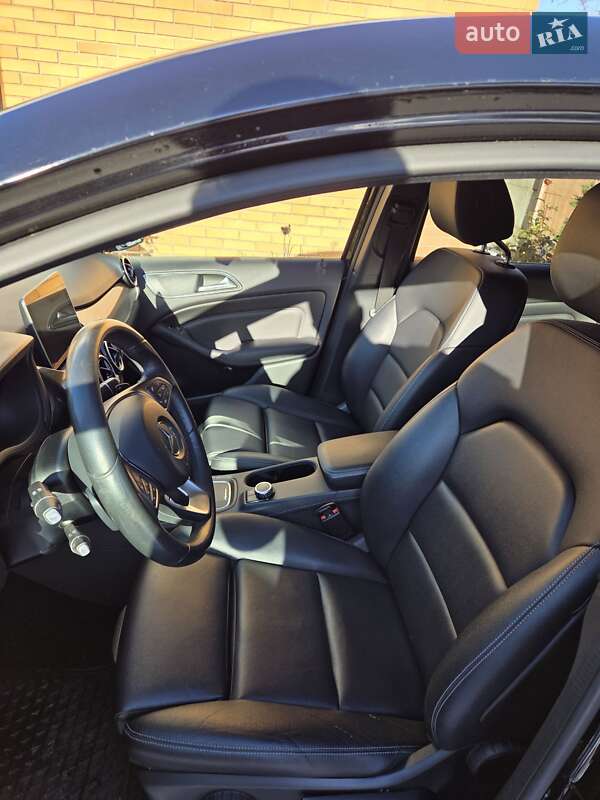 Хетчбек Mercedes-Benz B-Class 2017 в Олександрії