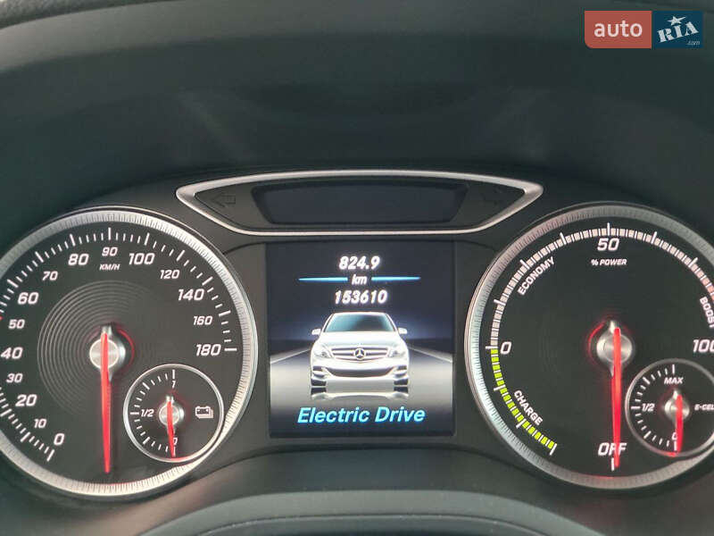 Хэтчбек Mercedes-Benz B-Class 2015 в Киеве