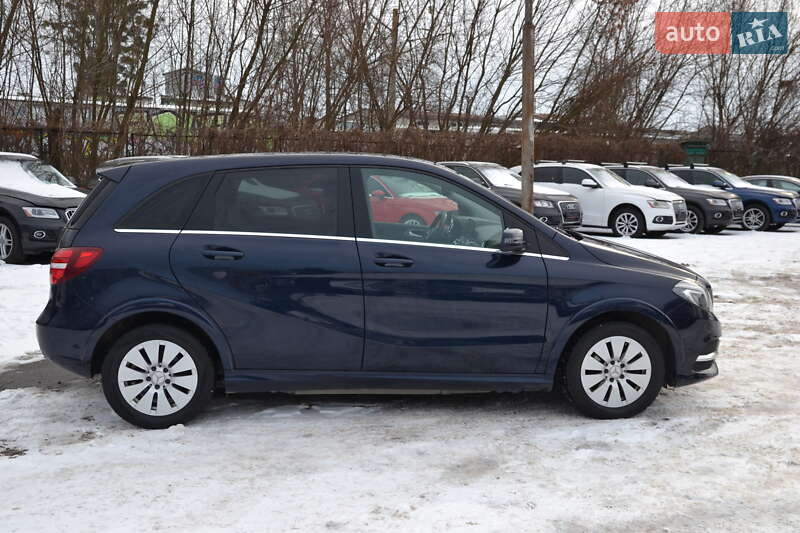 Хэтчбек Mercedes-Benz B-Class 2017 в Луцке