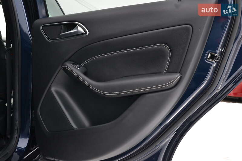 Хэтчбек Mercedes-Benz B-Class 2017 в Луцке
