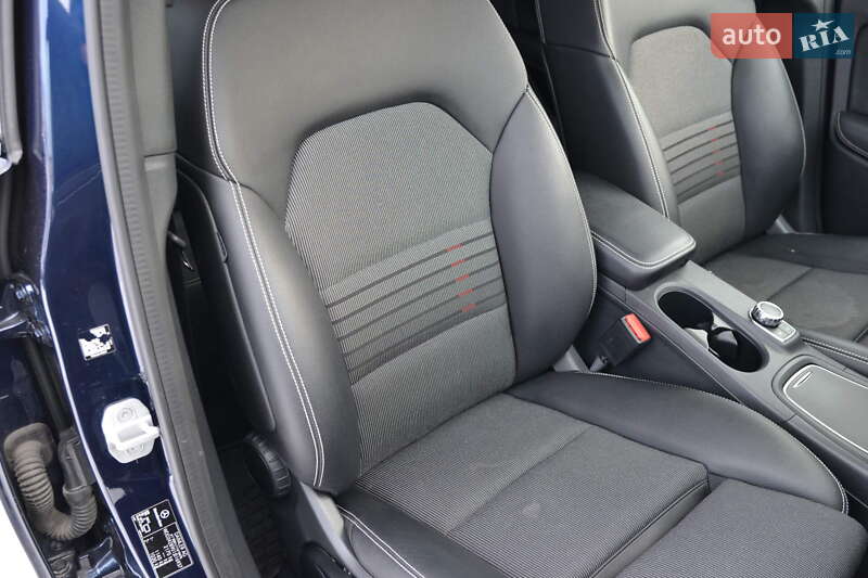 Хэтчбек Mercedes-Benz B-Class 2017 в Луцке