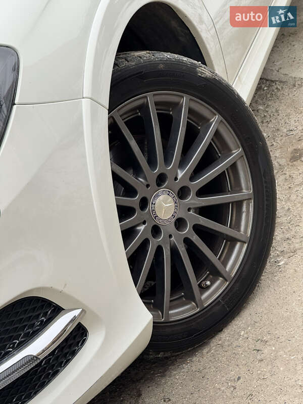 Хэтчбек Mercedes-Benz B-Class 2016 в Дрогобыче