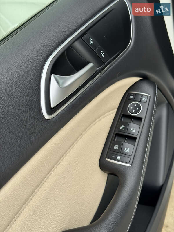 Хэтчбек Mercedes-Benz B-Class 2016 в Дрогобыче