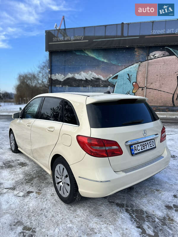 Хетчбек Mercedes-Benz B-Class 2014 в Луцьку фото 35 Хетчбек Mercedes-Benz B-Class 2014 в Луцьку