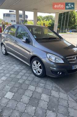 Хетчбек Mercedes-Benz B-Class 2010 в Костопілі