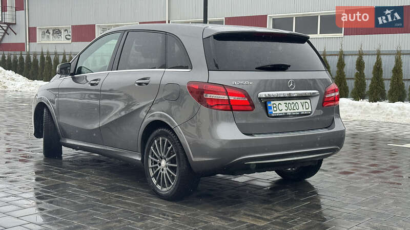 Хэтчбек Mercedes-Benz B-Class 2015 в Луцке