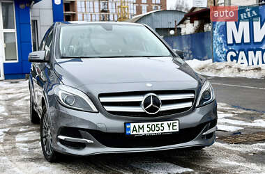 Хетчбек Mercedes-Benz B-Class 2016 в Житомирі