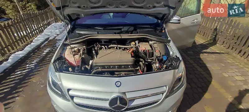 Mercedes-Benz B-Class 2015 VIN WDD2428901J007260 фото оголошення 18 з 60