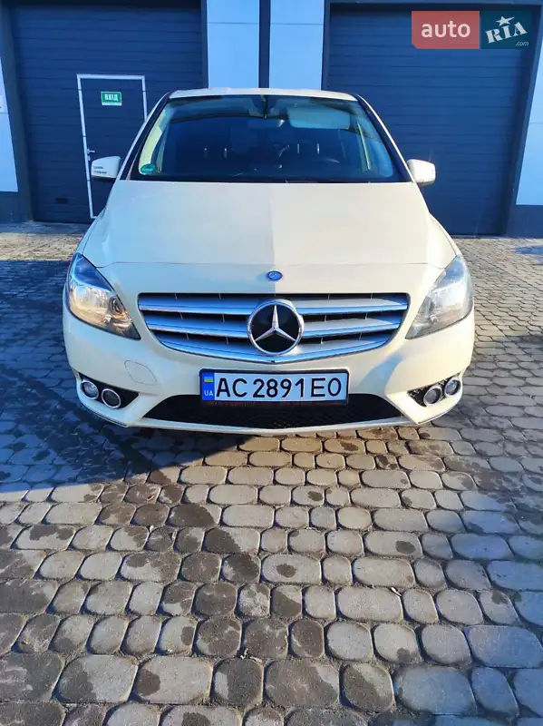 Mercedes-Benz B-Class 2014 VIN WDD2462121J292059 фото оголошення 23 з 93