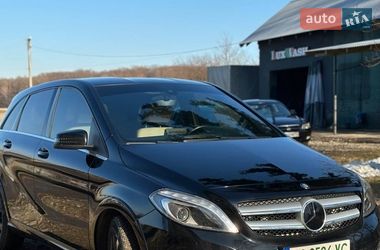 Хэтчбек Mercedes-Benz B-Class 2015 в Стрые