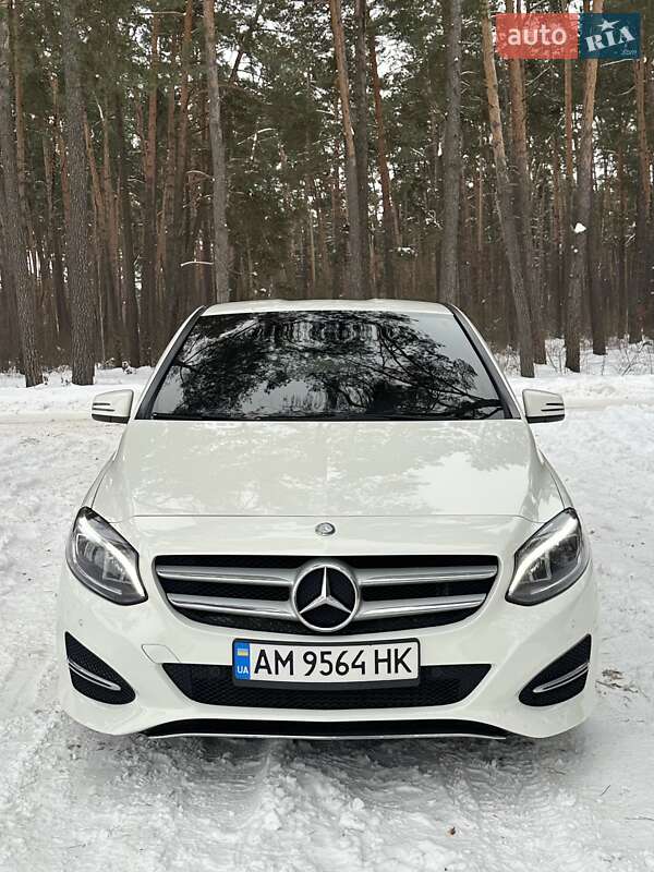 Mercedes-Benz B-Class 2016