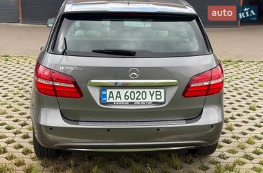 Хетчбек Mercedes-Benz B-Class 2016 в Житомирі