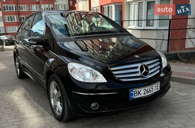 Хэтчбек Mercedes-Benz B-Class 2007 в Вараше