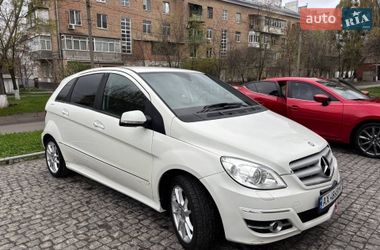 Хетчбек Mercedes-Benz B-Class 2010 в Харкові