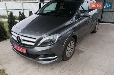 Хетчбек Mercedes-Benz B-Class 2016 в Луцьку