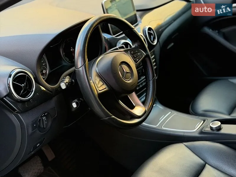 Mercedes-Benz B-Class 2015 VIN WDD2428901J007744 фото оголошення 12 з 45