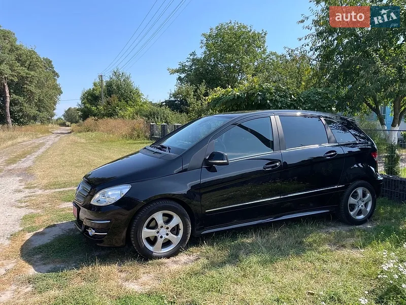 Mercedes-Benz B-Class