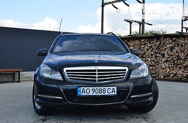Унiверсал Mercedes-Benz C 200 2014 в Сколе