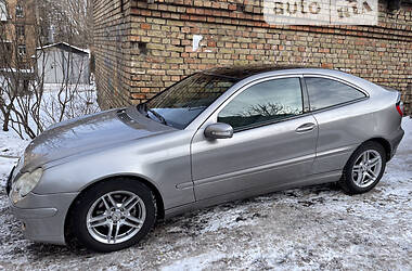 Купе Mercedes-Benz C 230 2005 в Києві