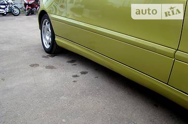 Купе Mercedes-Benz C-Class 2001 в 