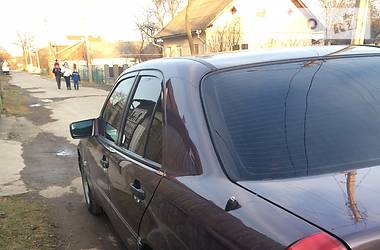 Седан Mercedes-Benz C-Class 1996 в Ивано-Франковске