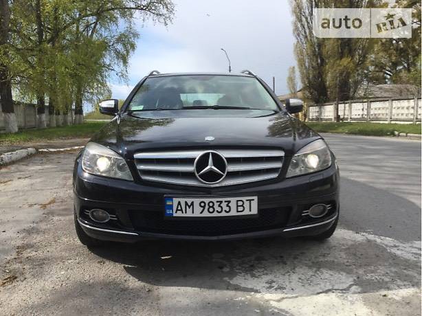 Универсал Mercedes-Benz C-Class 2008 в Звягеле