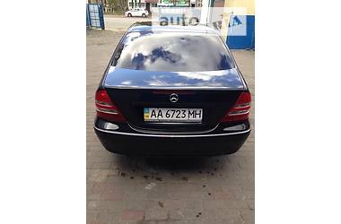 Седан Mercedes-Benz C-Class 2004 в Киеве