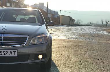 Универсал Mercedes-Benz C-Class 2010 в Черновцах