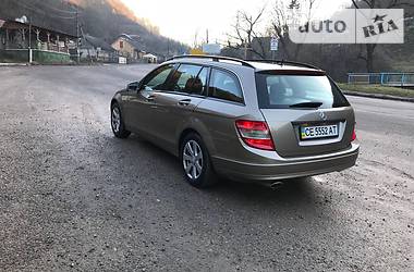 Универсал Mercedes-Benz C-Class 2010 в Черновцах