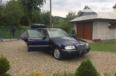 Седан Mercedes-Benz C-Class 1996 в Косове