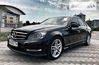 Седан Mercedes-Benz C-Class 2013 в Киеве