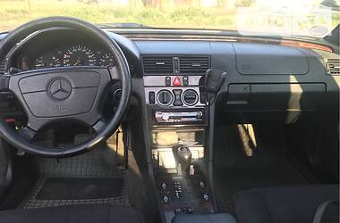 Седан Mercedes-Benz C-Class 1998 в Косові