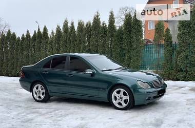 Седан Mercedes-Benz C-Class 2000 в Тернополе