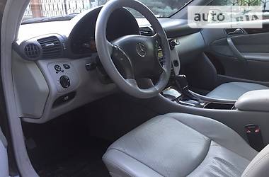 Універсал Mercedes-Benz C-Class 2002 в 